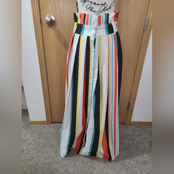 Gracia Button Paperbag Waist Striped Summer Maxi Skirt - Picture 6 of 6